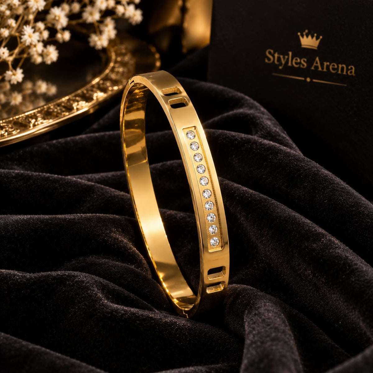 Luxury Gold-Tone Crystal Bracelet – Elegant Women's Jewelry