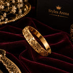 Luxury Gold-Tone Floral Bracelet – Elegant Cutwork Design