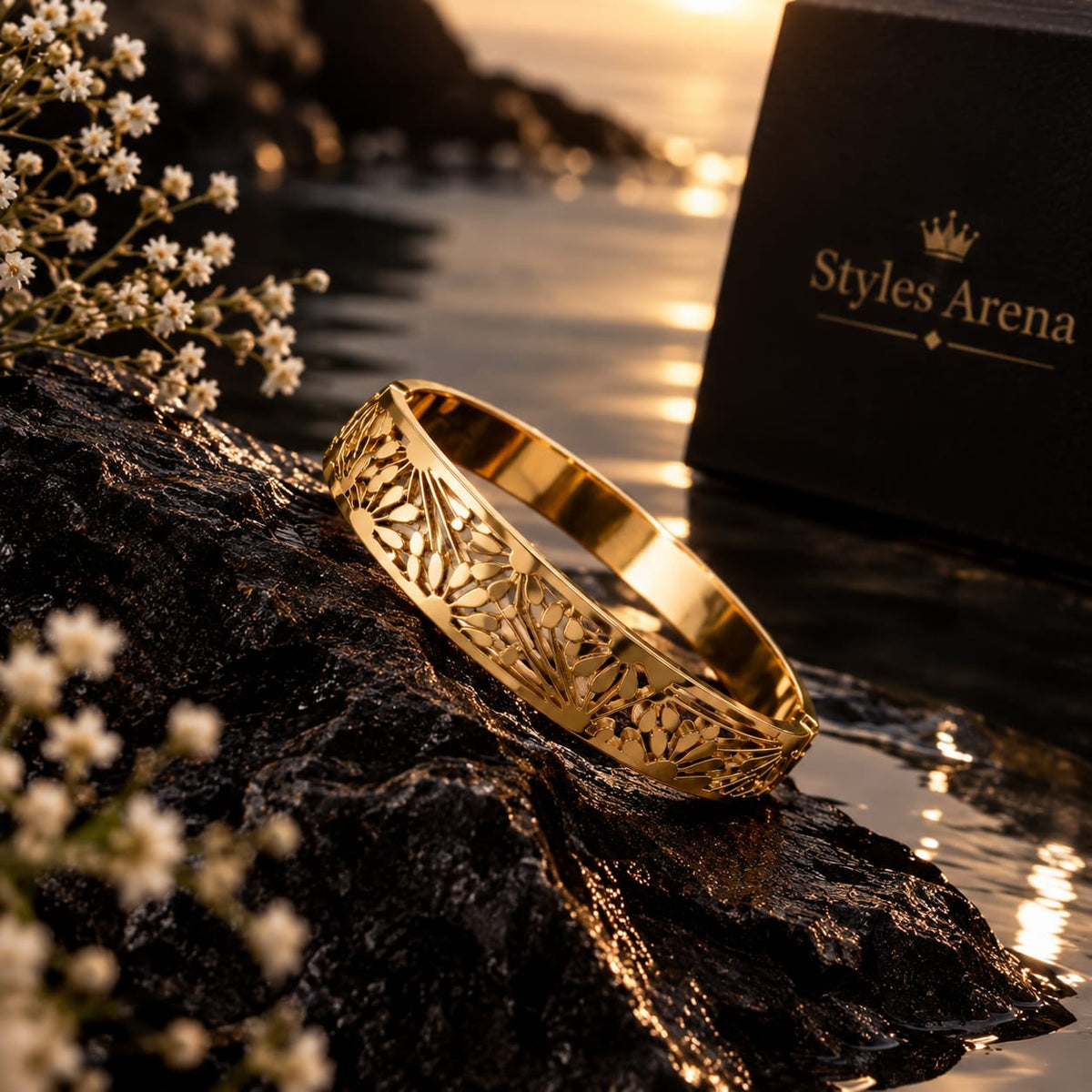 Luxury Gold-Tone Floral Bracelet – Elegant Cutwork Design