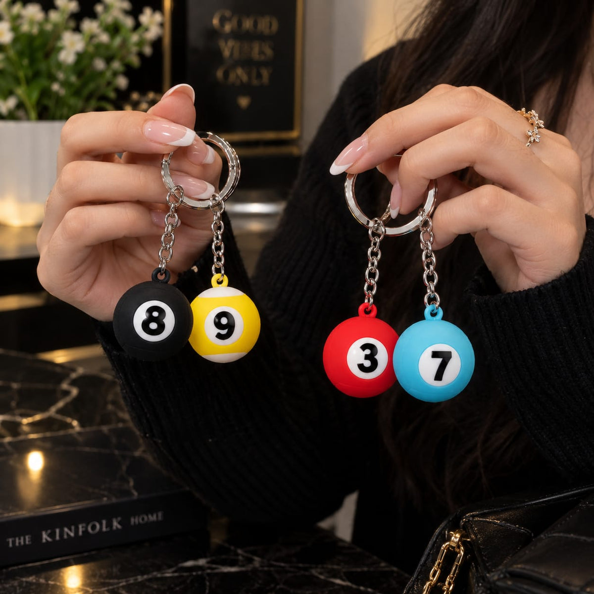 Colorful Billiard Ball Keychain – Numbered Pool Ball Key Ring